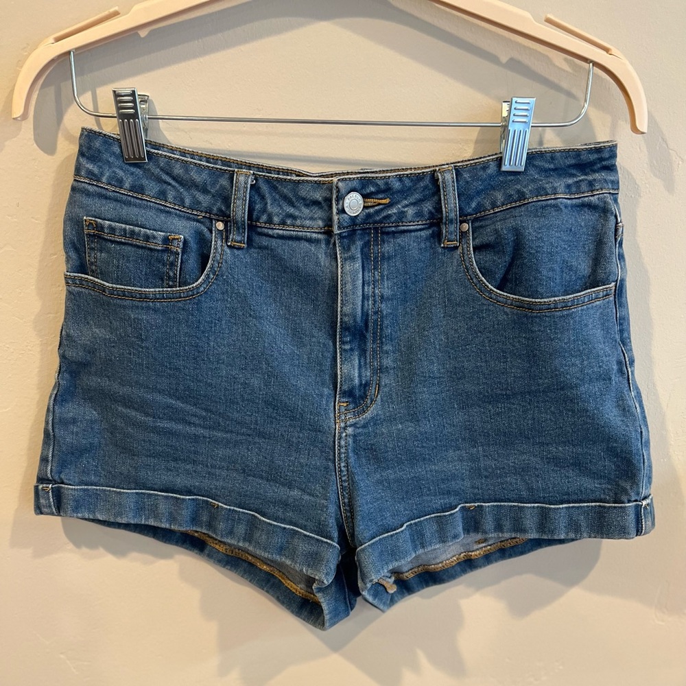 PacSun mom shorts